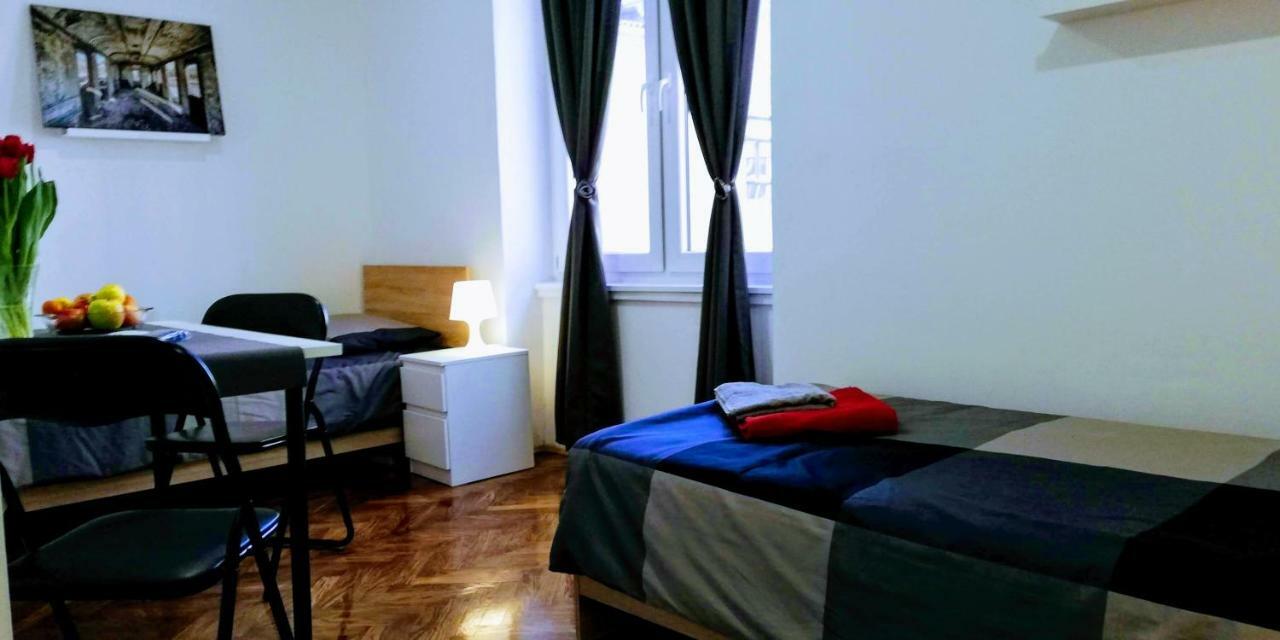 Zpula Center Apartments And Rooms Exterior foto
